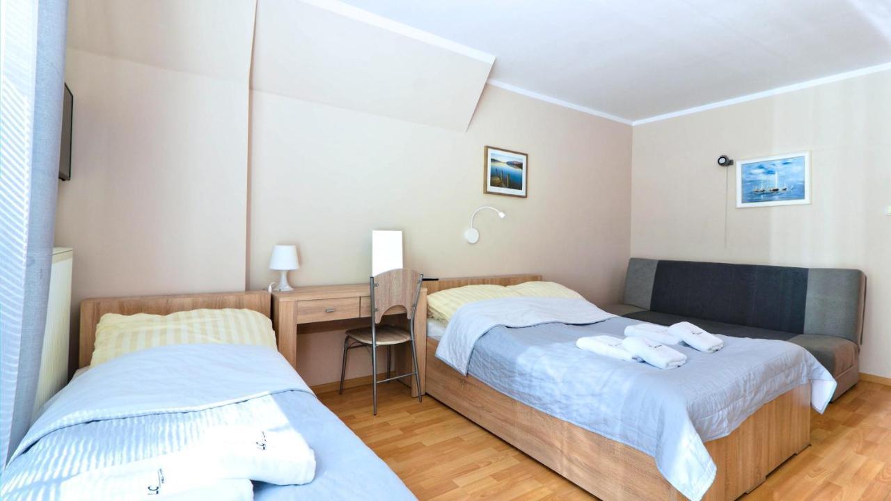Lc Pokoje & Apartamenty Pobierowo Luaran gambar