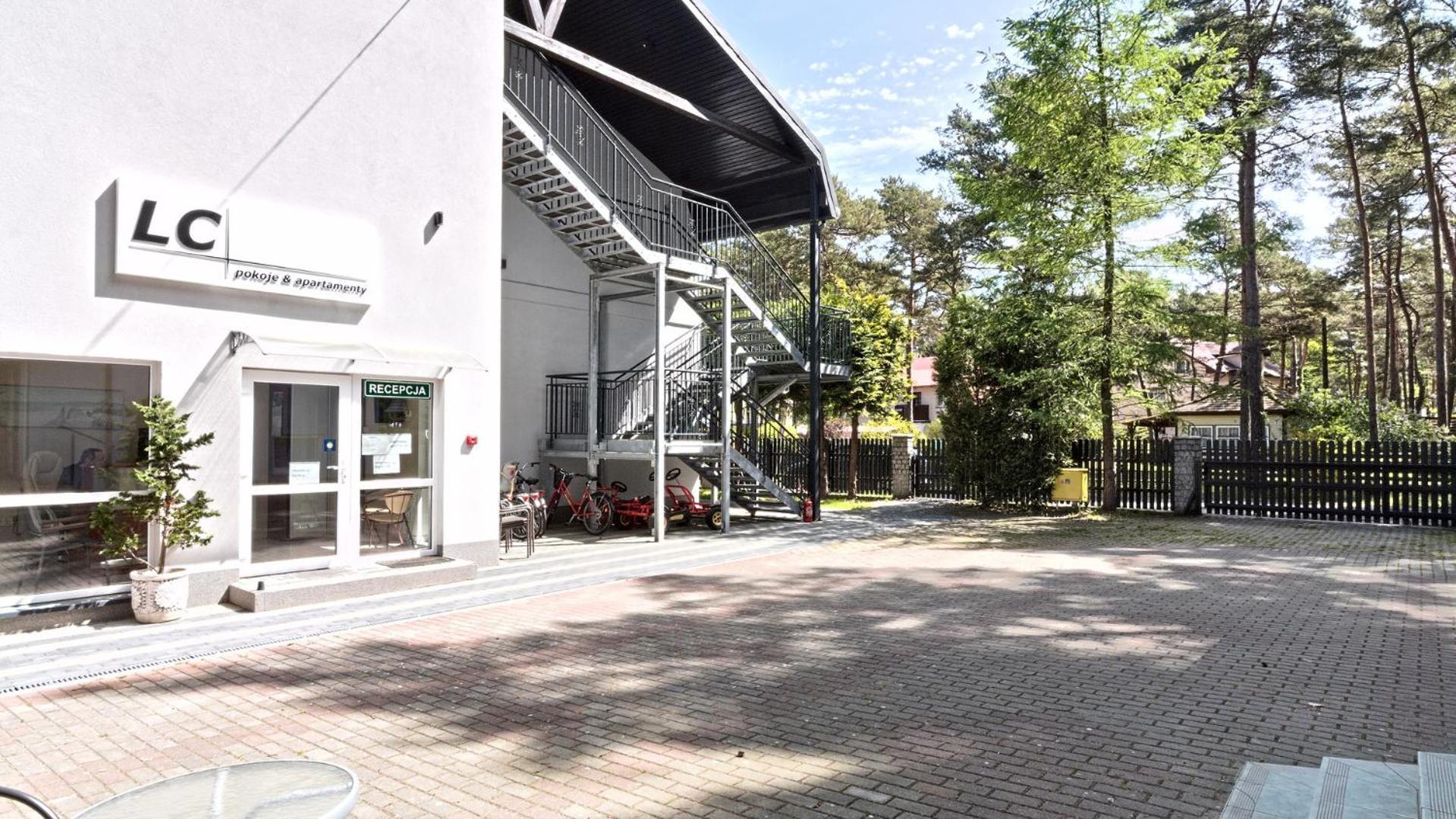 Lc Pokoje & Apartamenty Pobierowo Luaran gambar