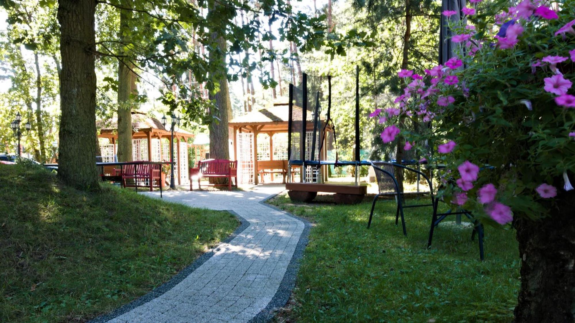 Lc Pokoje & Apartamenty Pobierowo Luaran gambar