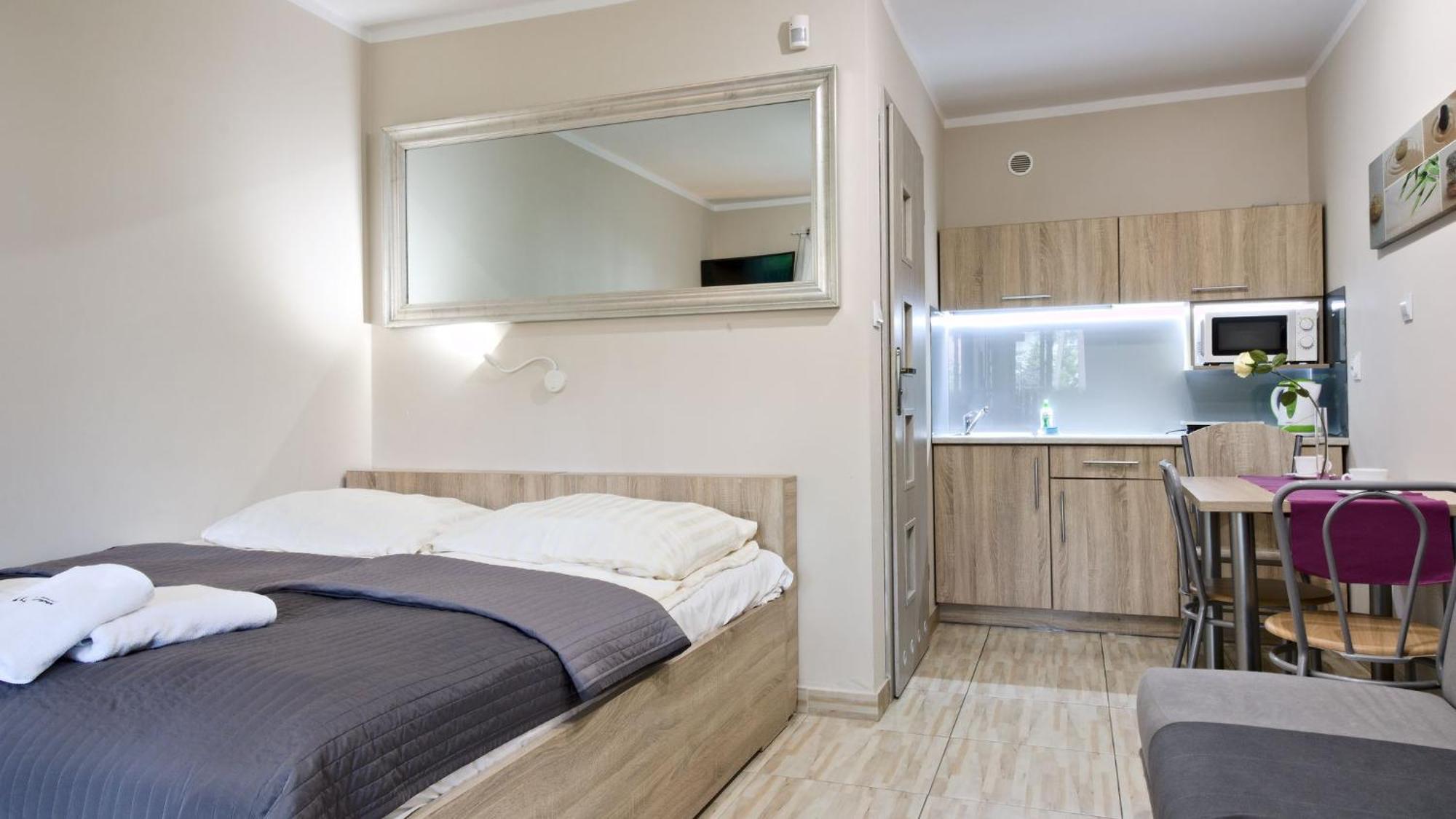 Lc Pokoje & Apartamenty Pobierowo Luaran gambar