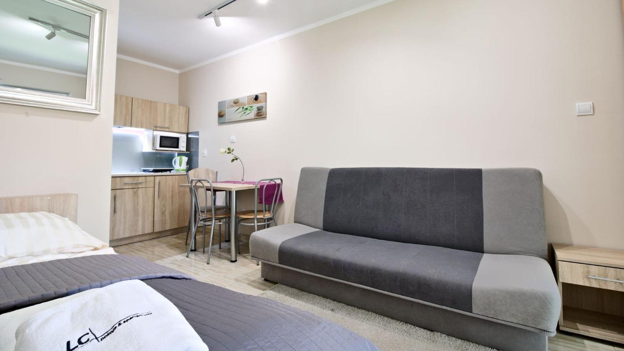 Lc Pokoje & Apartamenty Pobierowo Luaran gambar
