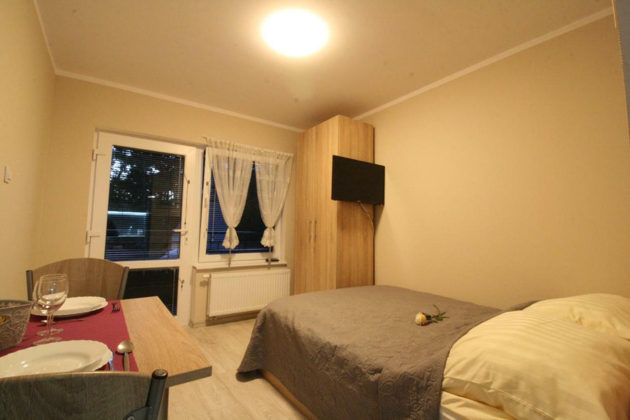 Lc Pokoje & Apartamenty Pobierowo Luaran gambar